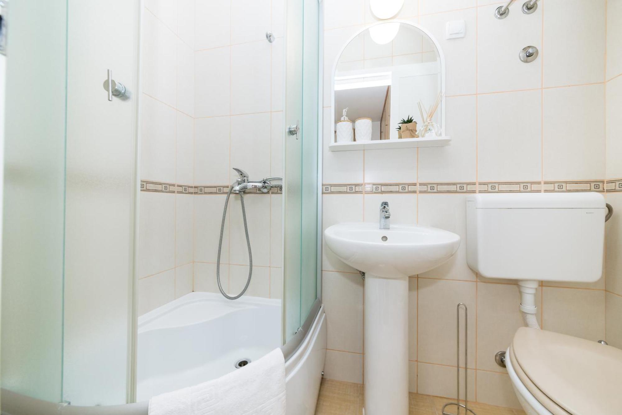 קוטור Apartmani F&M מראה חיצוני תמונה