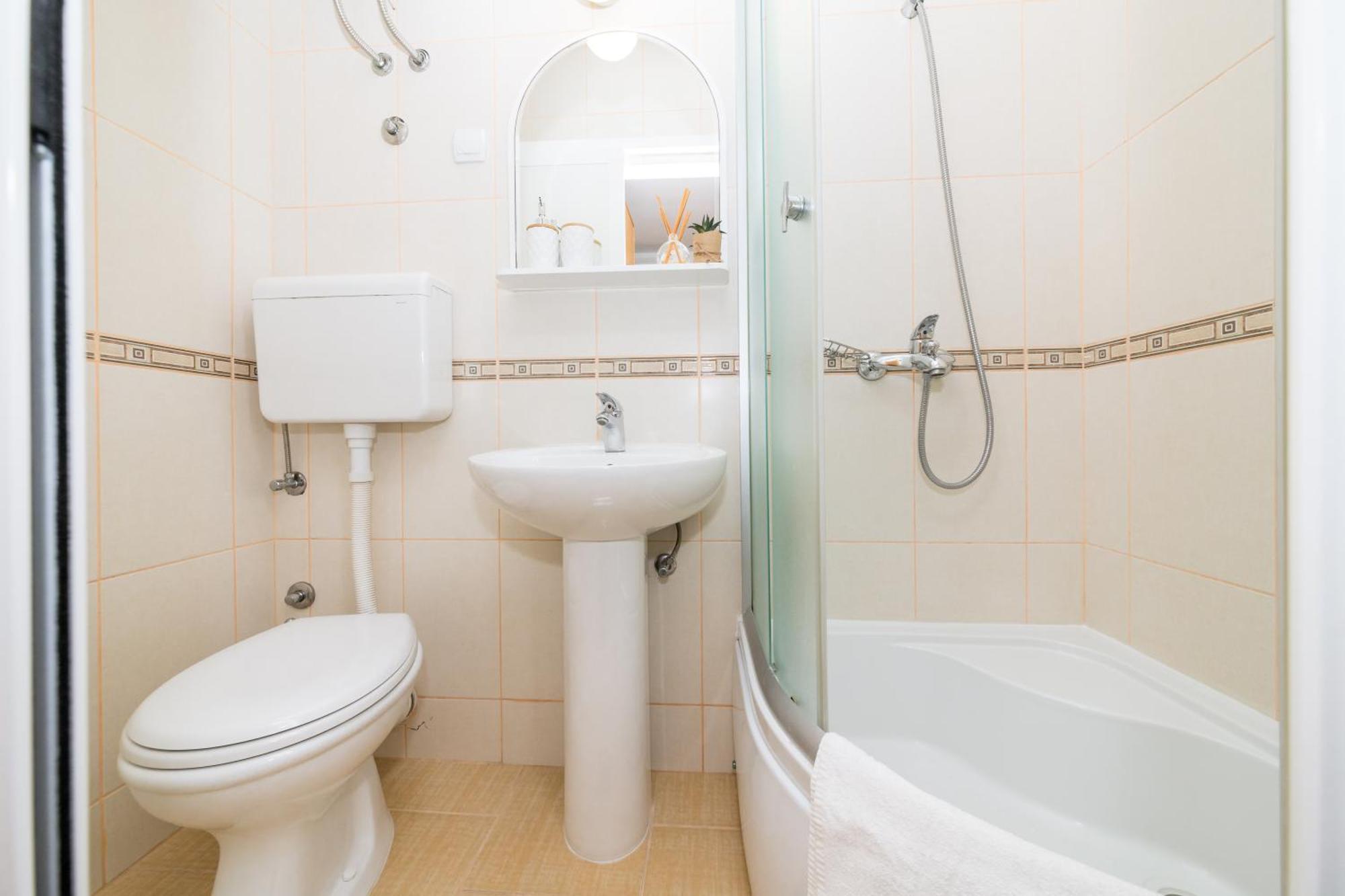 קוטור Apartmani F&M מראה חיצוני תמונה