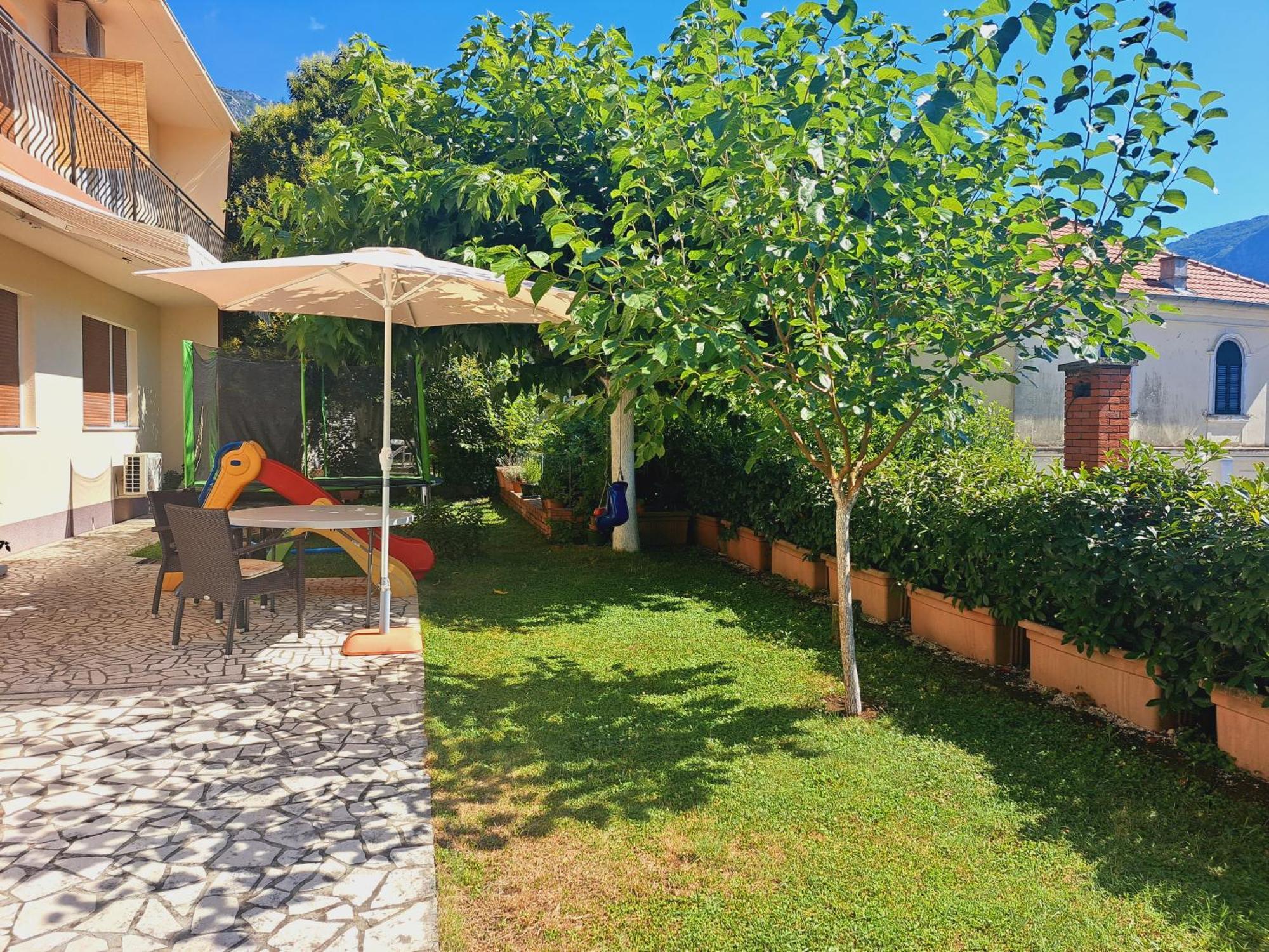 קוטור Apartmani F&M מראה חיצוני תמונה