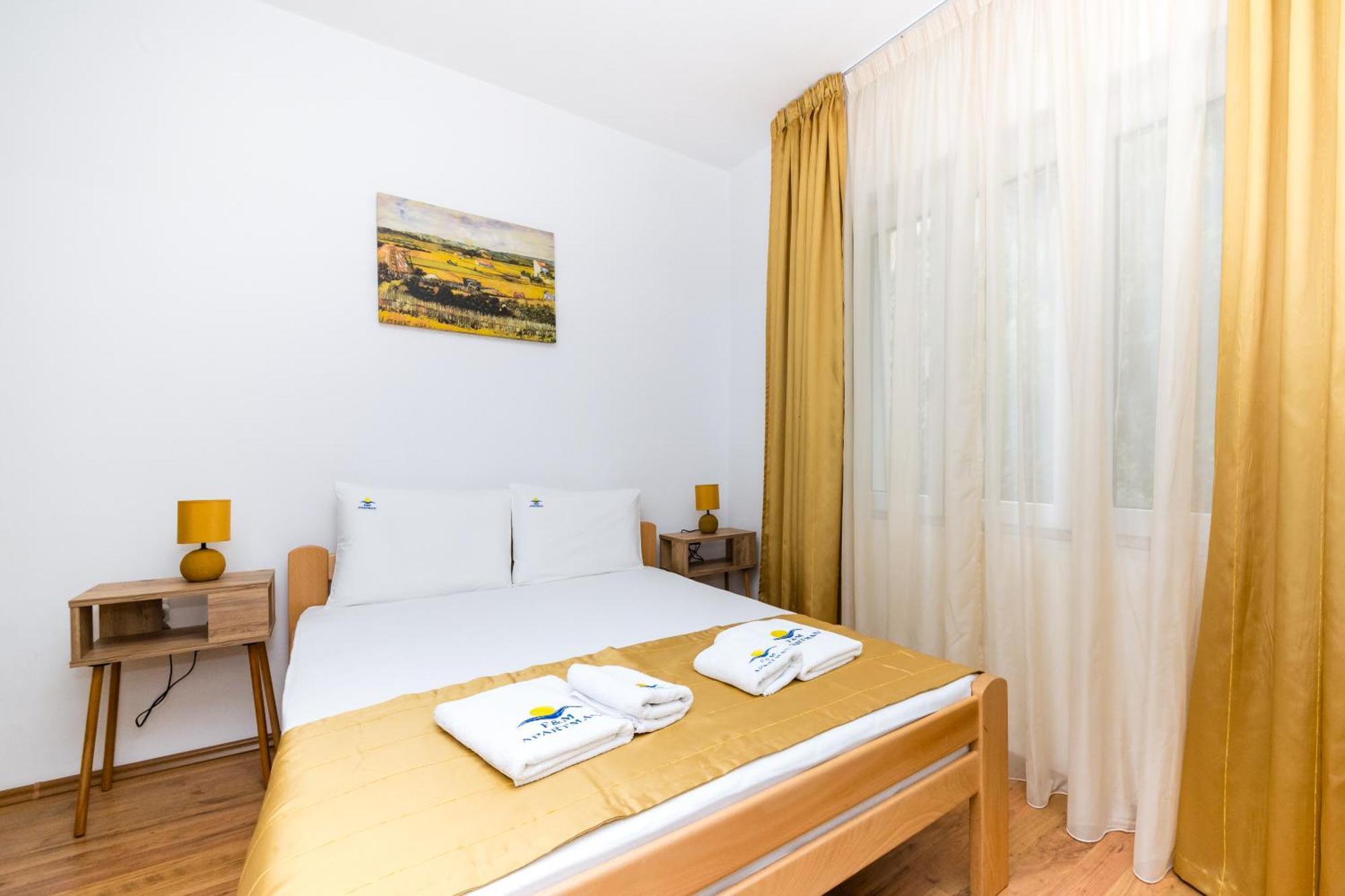 קוטור Apartmani F&M מראה חיצוני תמונה