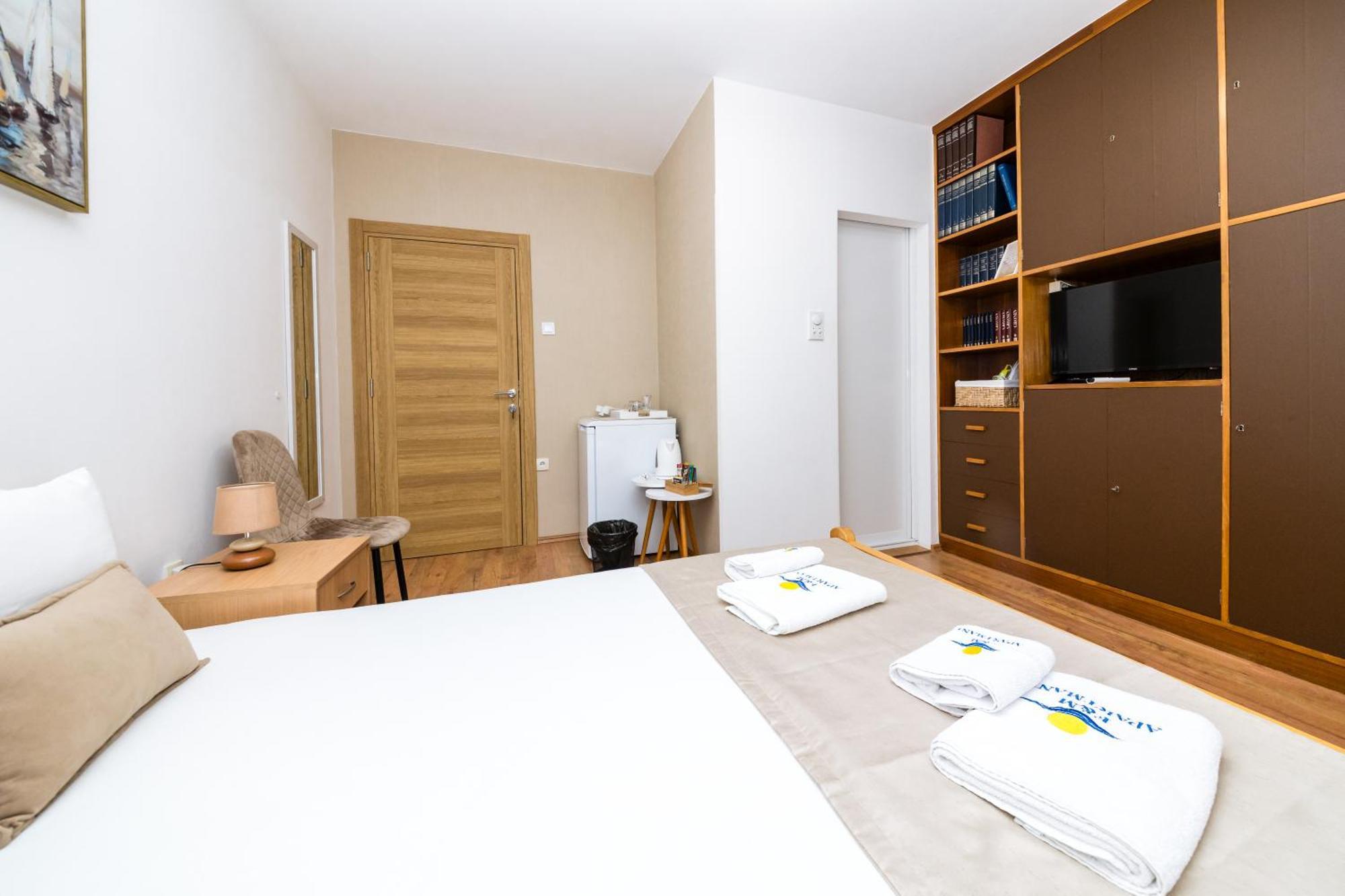 קוטור Apartmani F&M מראה חיצוני תמונה